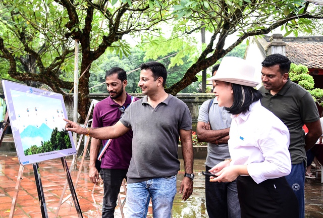 Triển lãm ảnh “Hà Nội trong tôi” năm 2025 với chủ đề: Hà Nội trong kỷ nguyên vươn mình- Ảnh 13. Triển lãm ảnh “Hà Nội trong tôi” năm 2025 với chủ đề: Hà Nội trong kỷ nguyên vươn mình- Ảnh 13.