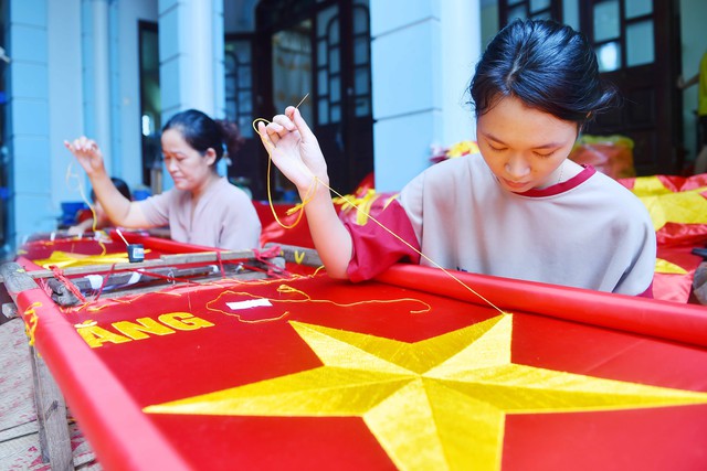 Triển lãm ảnh “Hà Nội trong tôi” năm 2025 với chủ đề: Hà Nội trong kỷ nguyên vươn mình- Ảnh 24. Triển lãm ảnh “Hà Nội trong tôi” năm 2025 với chủ đề: Hà Nội trong kỷ nguyên vươn mình- Ảnh 24.