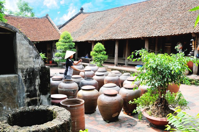 Triển lãm ảnh “Hà Nội trong tôi” năm 2025 với chủ đề: Hà Nội trong kỷ nguyên vươn mình- Ảnh 21. Triển lãm ảnh “Hà Nội trong tôi” năm 2025 với chủ đề: Hà Nội trong kỷ nguyên vươn mình- Ảnh 21.