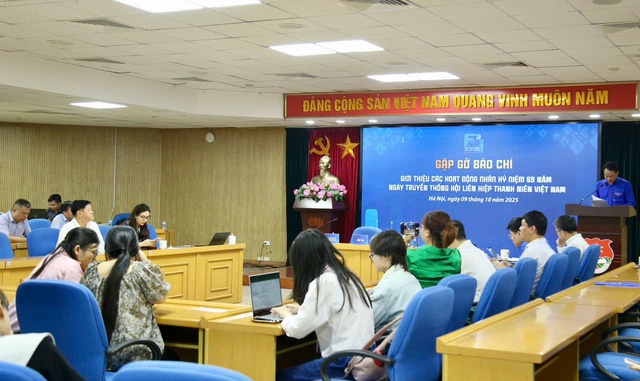 Sôi nổi các hoạt động chào mừng 69 năm Ngày truyền thống Hội LHTN Việt Nam- Ảnh 3. Sôi nổi các hoạt động chào mừng 69 năm Ngày truyền thống Hội LHTN Việt Nam- Ảnh 3.