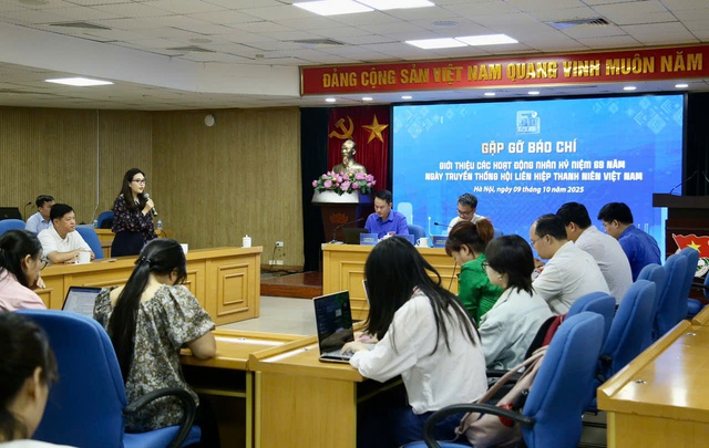 Sôi nổi các hoạt động chào mừng 69 năm Ngày truyền thống Hội LHTN Việt Nam- Ảnh 1. Sôi nổi các hoạt động chào mừng 69 năm Ngày truyền thống Hội LHTN Việt Nam- Ảnh 1.