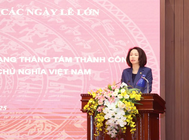 Hà Nội ghi dấu ấn đặc biệt trong chuỗi hoạt động kỷ niệm 80 năm Cách mạng Tháng Tám và Quốc khánh 2/9- Ảnh 1. Hà Nội ghi dấu ấn đặc biệt trong chuỗi hoạt động kỷ niệm 80 năm Cách mạng Tháng Tám và Quốc khánh 2/9- Ảnh 1.