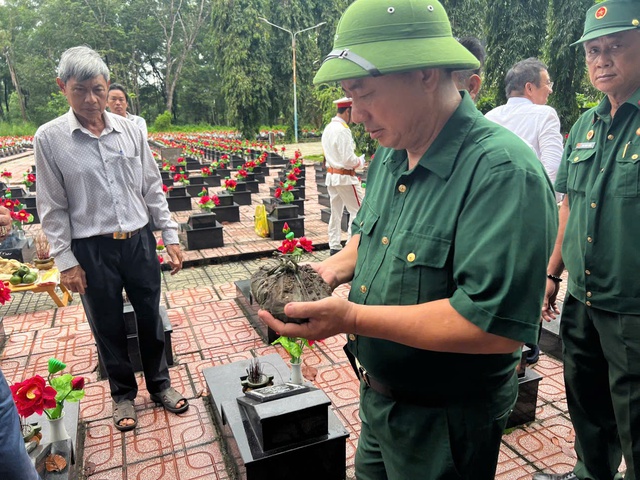 Hội Hỗ trợ gia đình Liệt sĩ Việt Nam: Đưa hài cốt Liệt sĩ Trịnh Xuân Nguyên về quê hương sau hơn nửa thế kỷ- Ảnh 1. Hội Hỗ trợ gia đình Liệt sĩ Việt Nam: Đưa hài cốt Liệt sĩ Trịnh Xuân Nguyên về quê hương sau hơn nửa thế kỷ- Ảnh 1.