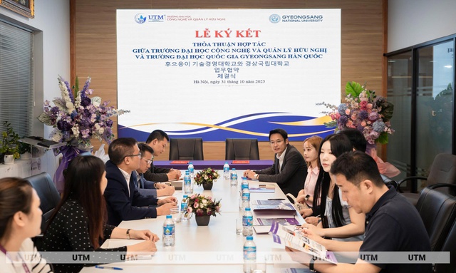 UTM và Đại học Quốc gia Gyeongsang (Hàn Quốc) ký kết thỏa thuận hợp tác: Mở rộng cơ hội học tập, nghiên cứu và trao đổi sinh viên- Ảnh 2. UTM và Đại học Quốc gia Gyeongsang (Hàn Quốc) ký kết thỏa thuận hợp tác: Mở rộng cơ hội học tập, nghiên cứu và trao đổi sinh viên- Ảnh 2.
