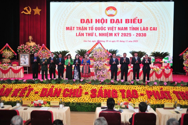 MTTQ Việt Nam tỉnh Lào Cai: Không ngừng phát huy sức mạnh đoàn kết toàn dân- Ảnh 8. MTTQ Việt Nam tỉnh Lào Cai: Không ngừng phát huy sức mạnh đoàn kết toàn dân- Ảnh 8.