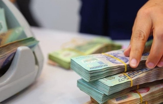 Tiền gửi khách hàng tại nhiều ngân hàng sụt giảm trong quý 3- Ảnh 1.