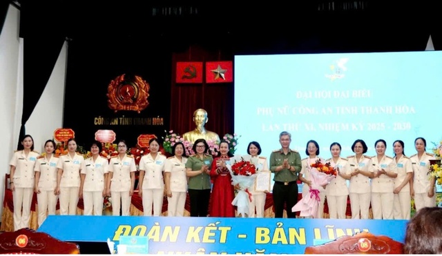 Phụ nữ Công an Thanh Hóa: Giữa kỷ luật thép, vẫn trọn vẹn yêu thương- Ảnh 3.