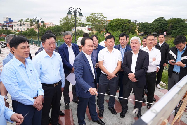 TP Hải Phòng: Kiểm tra tiến độ thực hiện dự án phát triển thành phố thích ứng với biến đổi khí hậu- Ảnh 1. TP Hải Phòng: Kiểm tra tiến độ thực hiện dự án phát triển thành phố thích ứng với biến đổi khí hậu- Ảnh 1.