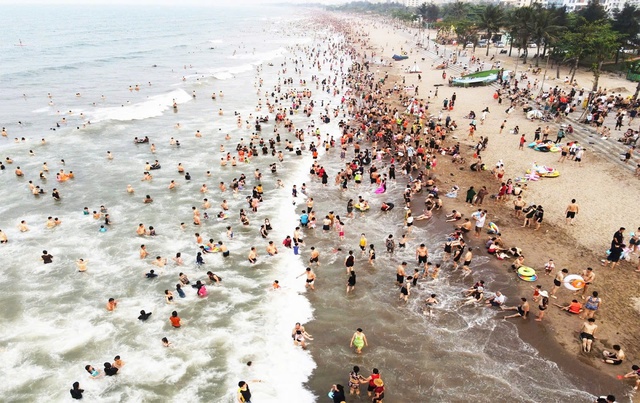 Nghệ An: Xốc lại nguồn lực, khơi thông “dòng chảy” du lịch- Ảnh 1. Nghệ An: Xốc lại nguồn lực, khơi thông “dòng chảy” du lịch- Ảnh 1.