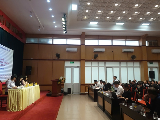 Cử tri phường Hai Bà Trưng: Kiến nghị nhiều vấn đề về công tác đảm bảo vệ sinh môi trường- Ảnh 2.