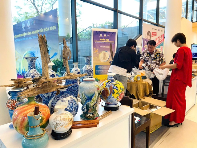 TP.HCM: CultureTech và hợp tác công - tư trong bảo tồn và lan tỏa di sản văn hóa- Ảnh 2. TP.HCM: CultureTech và hợp tác công - tư trong bảo tồn và lan tỏa di sản văn hóa- Ảnh 2.