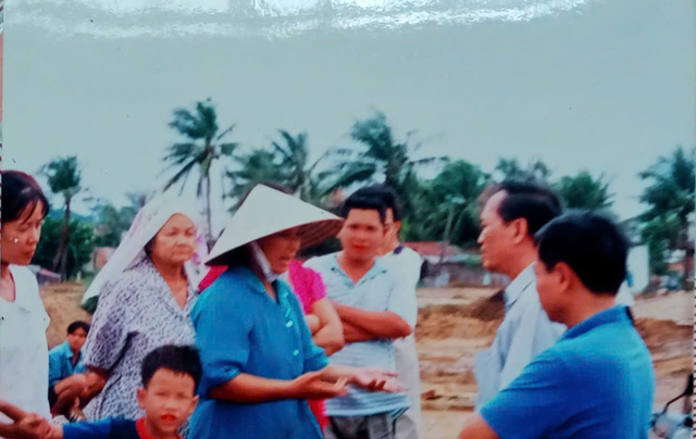 Nhớ về một chuyến vi hành của Tổng Thanh tra Nhà nước Tạ Hữu Thanh- Ảnh 2. Nhớ về một chuyến vi hành của Tổng Thanh tra Nhà nước Tạ Hữu Thanh- Ảnh 2.