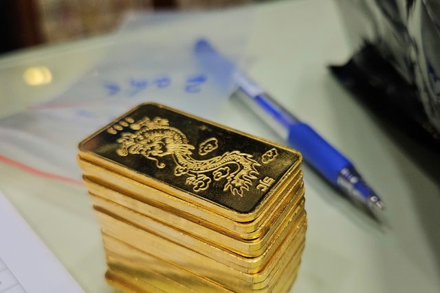Giá vàng hôm nay 19/11: Mất mốc 150 triệu đồng/lượng- Ảnh 1.