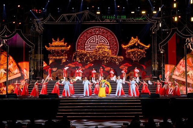 Festival Thăng Long - Hà Nội năm 2025 đã thu hút gần 200 nghìn lượt người tham gia- Ảnh 2.