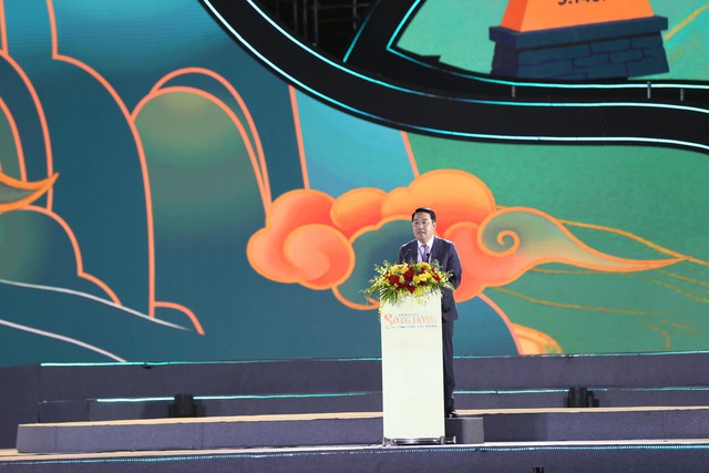 Festival Sông Hồng - Lào Cai 2025: Nơi con sông Hồng chảy vào đất Việt- Ảnh 2. Festival Sông Hồng - Lào Cai 2025: Nơi con sông Hồng chảy vào đất Việt- Ảnh 2.
