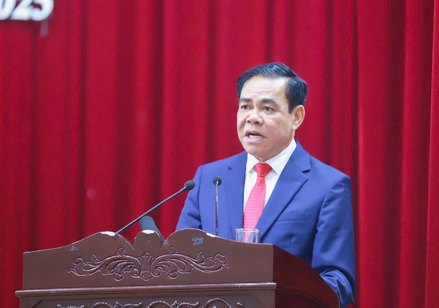 Đồng chí Võ Trọng Hải chính thức được bầu giữ chức Chủ tịch UBND tỉnh Nghệ An.- Ảnh 6.