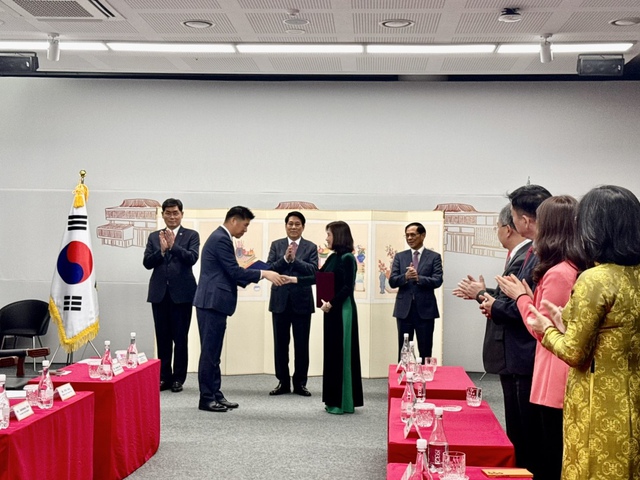 Quảng bá sự sáng tạo và sức sống bền bỉ của văn hóa Việt tại Hàn Quốc- Ảnh 3.