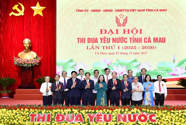 Cà Mau phấn đấu đến năm 2030 trở thành tỉnh phát triển toàn diện, vững bước cùng cả nước bước vào kỷ nguyên phát triển mới- Ảnh 6. Cà Mau phấn đấu đến năm 2030 trở thành tỉnh phát triển toàn diện, vững bước cùng cả nước bước vào kỷ nguyên phát triển mới- Ảnh 6.