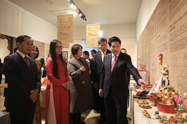 Quảng bá sự sáng tạo và sức sống bền bỉ của văn hóa Việt tại Hàn Quốc- Ảnh 1.