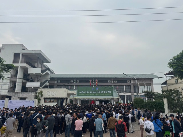 Bộ Xây dựng chấn chỉnh quá trình nộp hồ sơ mua, bán nhà ở xã hội- Ảnh 1.