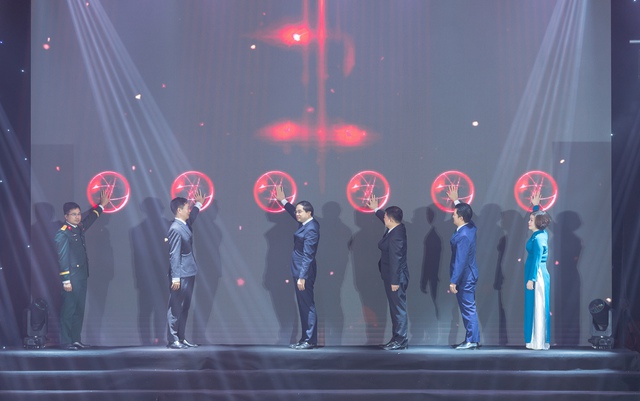 Ngày Nhà giáo Việt Nam 20/11: Đại học Thái Nguyên ra mắt ứng dụng "Sinh viên Số – S-TNU" 
- Ảnh 4.