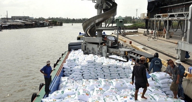 Xuất khẩu phân bón 10 tháng tăng cả về lượng và trị giá- Ảnh 1.