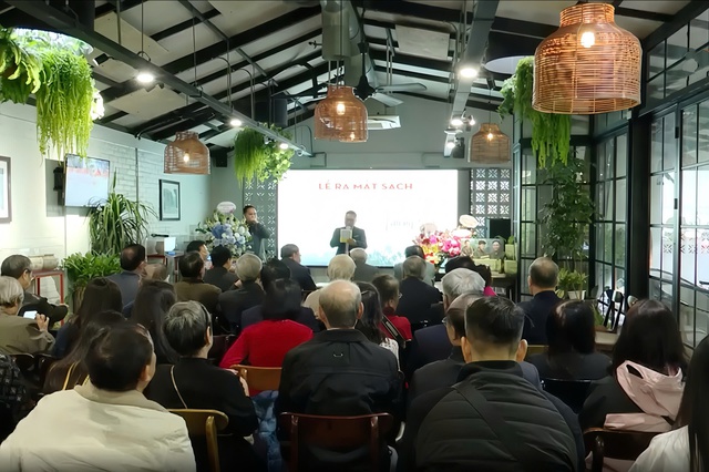 Ký ức Trường Sơn trở lại với chiều sâu mới trong tập truyện của Nhà văn Phạm Việt Long- Ảnh 2. Ký ức Trường Sơn trở lại với chiều sâu mới trong tập truyện của Nhà văn Phạm Việt Long- Ảnh 2.