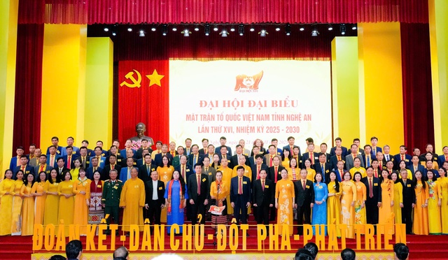 Đại hội MTTQ Nghệ An lần thứ XVI: Khơi dậy sức mạnh đại đoàn kết, hướng tới cực tăng trưởng quốc gia- Ảnh 8. Đại hội MTTQ Nghệ An lần thứ XVI: Khơi dậy sức mạnh đại đoàn kết, hướng tới cực tăng trưởng quốc gia- Ảnh 8.