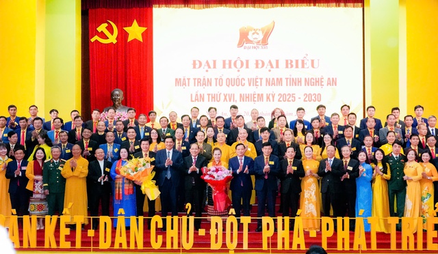 Đại hội MTTQ Nghệ An lần thứ XVI: Khơi dậy sức mạnh đại đoàn kết, hướng tới cực tăng trưởng quốc gia- Ảnh 9. Đại hội MTTQ Nghệ An lần thứ XVI: Khơi dậy sức mạnh đại đoàn kết, hướng tới cực tăng trưởng quốc gia- Ảnh 9.