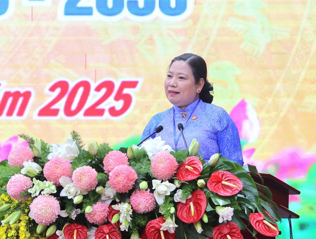 Khai mạc Đại hội đại biểu MTTQ Việt Nam TP Cần Thơ lần thứ I, nhiệm kỳ 2025-2030- Ảnh 4. Khai mạc Đại hội đại biểu MTTQ Việt Nam TP Cần Thơ lần thứ I, nhiệm kỳ 2025-2030- Ảnh 4.