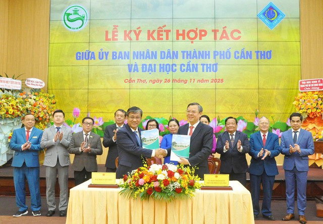UBND TP. Cần Thơ ký kết hợp tác với 6 trường đại học- Ảnh 5. UBND TP. Cần Thơ ký kết hợp tác với 6 trường đại học- Ảnh 5.