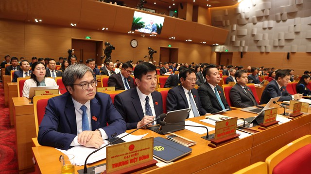 Kỳ họp thứ 28 HĐND TP Hà Nội: Xem xét, quyết nghị  nghị quyết quan trọng thúc đẩy sự phát triển- Ảnh 3.