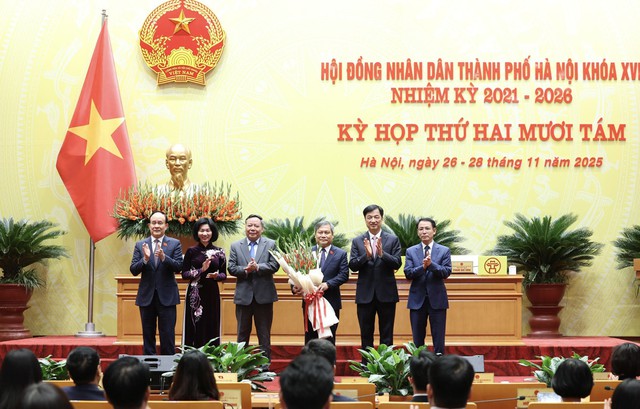Ông Vũ Đại Thắng làm Chủ tịch Thành phố Hà Nội- Ảnh 1.