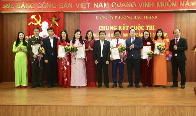 Phường Hạc Thành: Tổ chức vòng chung kết tìm hiểu Nghị quyết Đại hội Đảng các cấp- Ảnh 1. Phường Hạc Thành: Tổ chức vòng chung kết tìm hiểu Nghị quyết Đại hội Đảng các cấp- Ảnh 1.