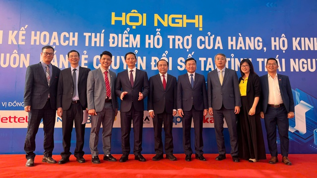 Thái Nguyên khởi động Chương trình thí điểm hỗ trợ hộ kinh doanh chuyển đổi số- Ảnh 4.