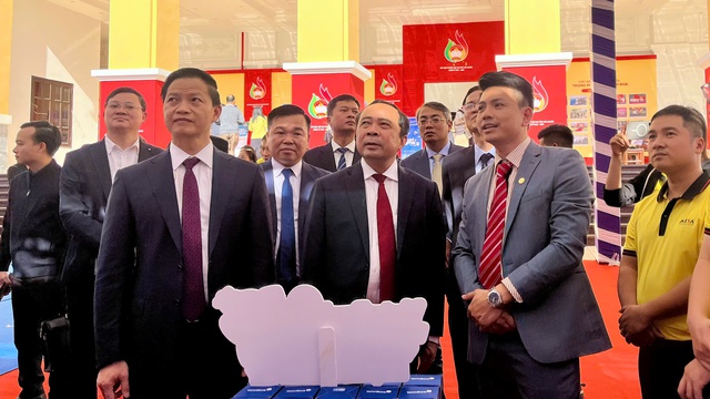 Thái Nguyên khởi động Chương trình thí điểm hỗ trợ hộ kinh doanh chuyển đổi số- Ảnh 5.