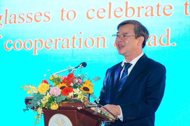 Cần Thơ tổ chức họp mặt mừng năm mới cho người nước ngoài- Ảnh 2.