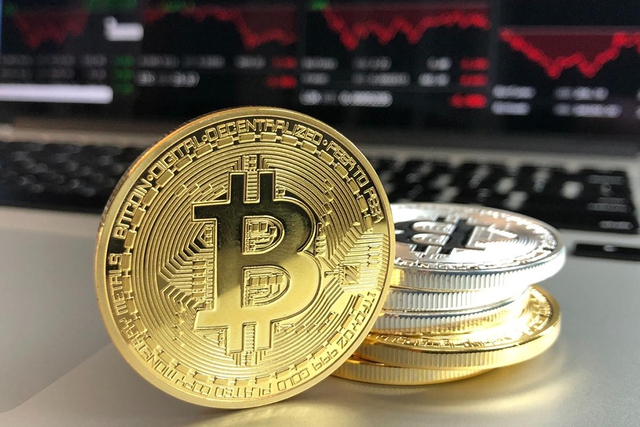 Giá Bitcoin hôm nay 4/11: Lực mua bất ngờ quay trở lại- Ảnh 1.