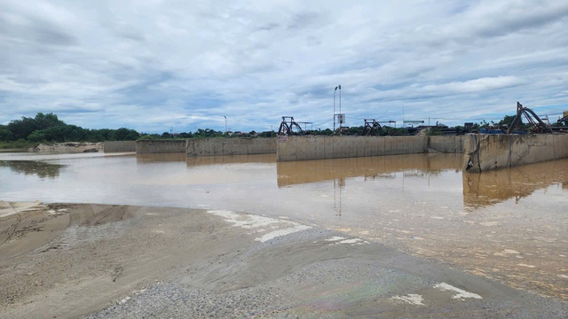 Nghệ An: Giải pháp nào cho “cơn khát” cát xây dựng?- Ảnh 3. Nghệ An: Giải pháp nào cho “cơn khát” cát xây dựng?- Ảnh 3.