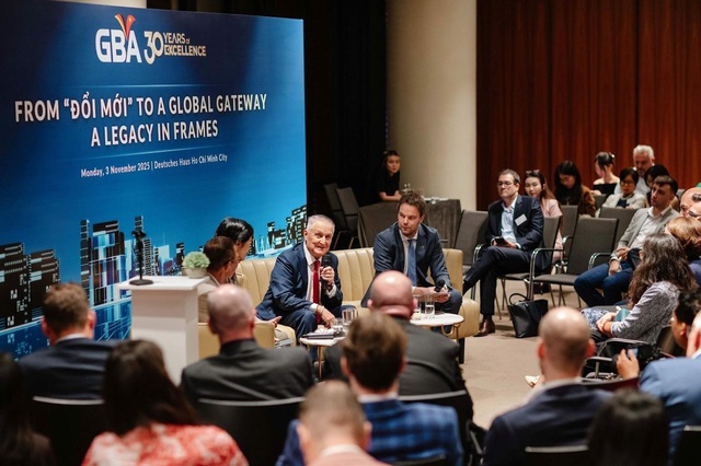 GBA Triển lãm ảnh “Legacy in Frames” và Tọa đàm “From Đổi Mới to a Global Gateway”- Ảnh 6. GBA Triển lãm ảnh “Legacy in Frames” và Tọa đàm “From Đổi Mới to a Global Gateway”- Ảnh 6.