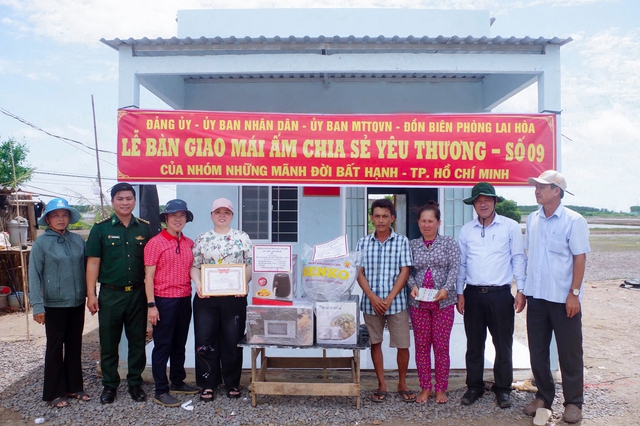 TP Cần Thơ: Bàn giao 3 mái ấm chia sẻ yêu thương tại xã Lai Hòa- Ảnh 2. TP Cần Thơ: Bàn giao 3 mái ấm chia sẻ yêu thương tại xã Lai Hòa- Ảnh 2.