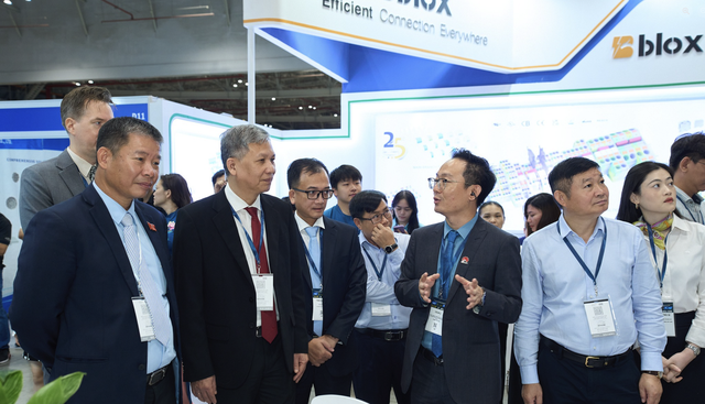 TP.HCM: Tuần lễ năng lượng Việt Nam 2025 - Vietnam Energy Week- Ảnh 7. TP.HCM: Tuần lễ năng lượng Việt Nam 2025 - Vietnam Energy Week- Ảnh 7.