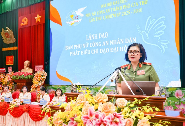 Đại hội Đại biểu Phụ nữ Công an TP Cần Thơ nhiệm kỳ 2025 - 2030: Dấu ấn bản lĩnh, trí tuệ và khát vọng cống hiến trong kỷ nguyên mới- Ảnh 3. Đại hội Đại biểu Phụ nữ Công an TP Cần Thơ nhiệm kỳ 2025 - 2030: Dấu ấn bản lĩnh, trí tuệ và khát vọng cống hiến trong kỷ nguyên mới- Ảnh 3.