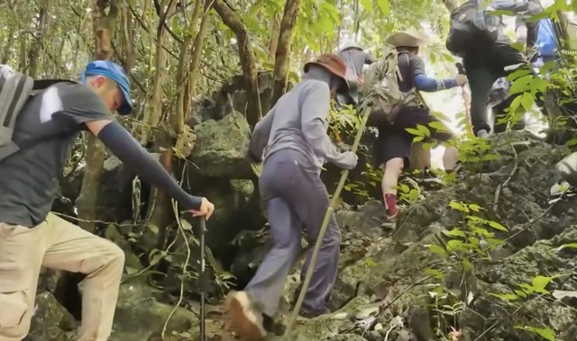 Du lịch Thanh Hóa: Tăng trưởng dương nhưng vẫn ở “điểm bản lề chiến lược”- Ảnh 7.