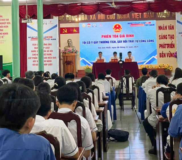 TP.HCM: Hơn 5.000 người tham dự tuyên truyền và tư vấn pháp luật- Ảnh 5.