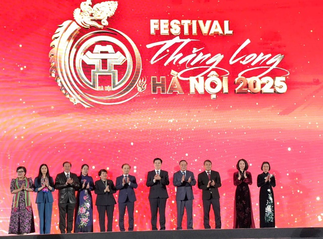 Festival Thăng Long - Hà Nội: Làm giàu thêm bản sắc văn hóa Việt Nam trong kỷ nguyên hội nhập- Ảnh 1. Festival Thăng Long - Hà Nội: Làm giàu thêm bản sắc văn hóa Việt Nam trong kỷ nguyên hội nhập- Ảnh 1.