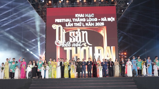 Festival Thăng Long - Hà Nội: Làm giàu thêm bản sắc văn hóa Việt Nam trong kỷ nguyên hội nhập- Ảnh 2. Festival Thăng Long - Hà Nội: Làm giàu thêm bản sắc văn hóa Việt Nam trong kỷ nguyên hội nhập- Ảnh 2.