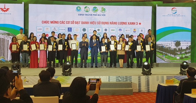 Hà Nội: Vinh danh 87 cơ sở, công trình xây dựng sử dụng năng lượng xanh năm 2025- Ảnh 2. Hà Nội: Vinh danh 87 cơ sở, công trình xây dựng sử dụng năng lượng xanh năm 2025- Ảnh 2.