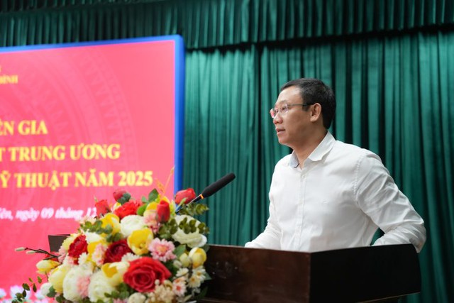 Bệnh viện Đa khoa Thái Bình: Vi phẫu thành công “biến” xương chân thành xương hàm- Ảnh 1.