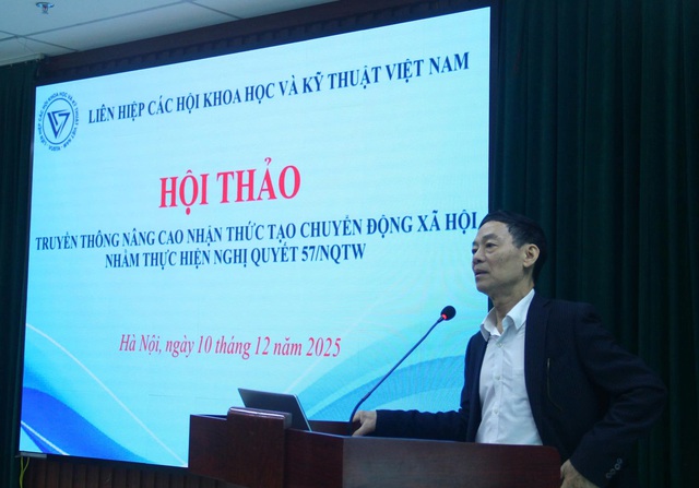 Chuyển đổi số báo chí để thích ứng với môi trường truyền thông mới- Ảnh 4. Chuyển đổi số báo chí để thích ứng với môi trường truyền thông mới- Ảnh 4.